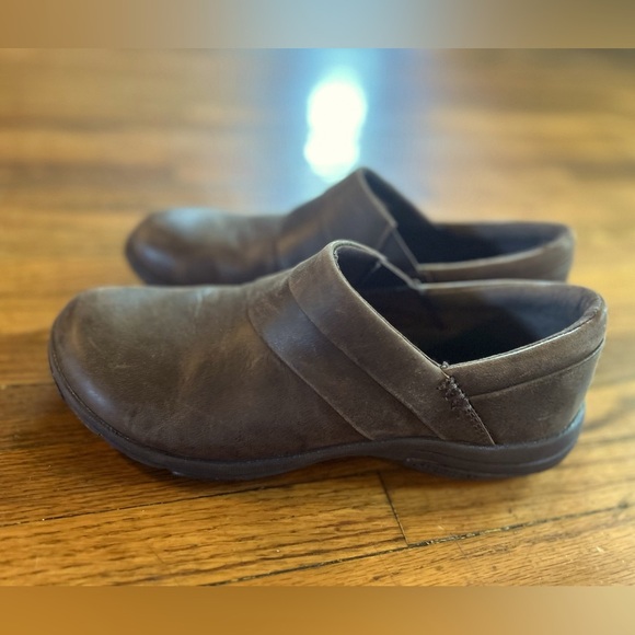 Merrel dassi leather slip on comfort loafers size 7. Outdoor Gorpcore crunchy - Picture 1 of 5